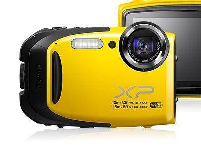 富士フイルム　FinePix XP70　防水デジタルカメラの比較紹介してみます