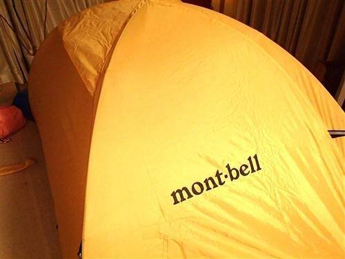 モンベルのテント　クロノスドーム２型